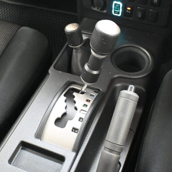 Toyota FJ Cruiser GSJ15W Wagon 5dr Auto 5sp 4WD 4.0i [IMP] AT (2013) - Image 15