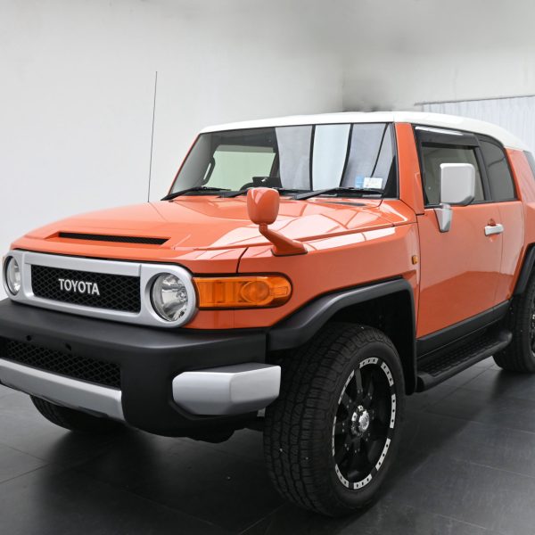 Toyota FJ Cruiser GSJ15W Wagon 5dr Auto 5sp 4WD 4.0i [IMP] AT (2013) - Image 18