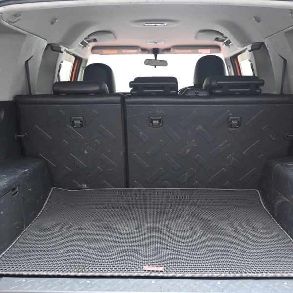 Toyota FJ Cruiser GSJ15W Wagon 5dr Auto 5sp 4WD 4.0i [IMP] AT (2013) - Image 4
