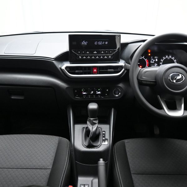 Perodua Ativa 1.0 X Turbo CVT AT (2023) - Image 9