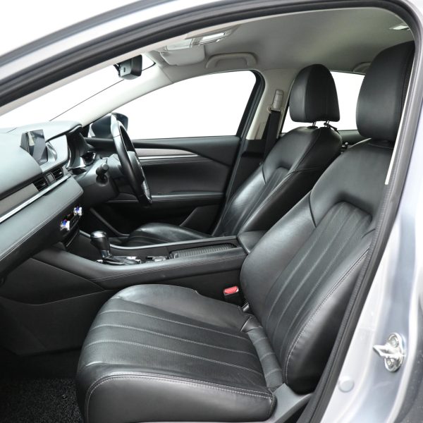 Mazda 6 Sedan 6 2.0 Sedan Mid AT (2019) - Image 14