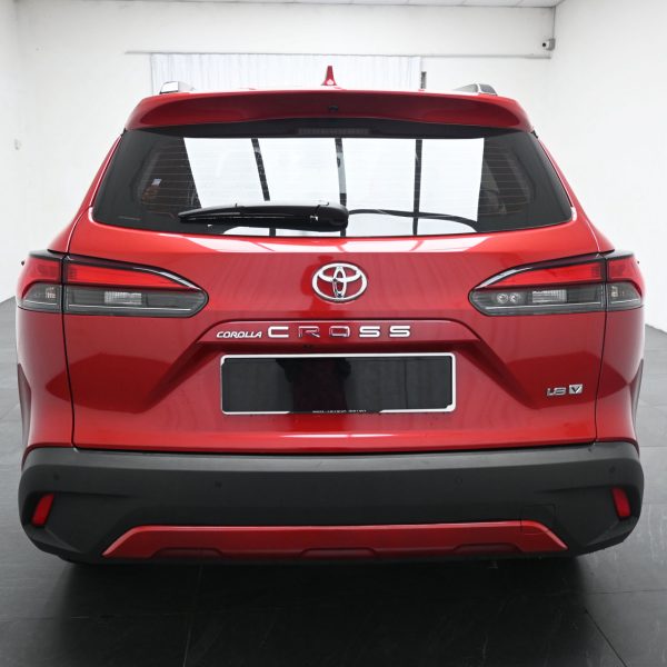 Toyota Corolla Cross 1.8 V Auto AT (2024) - Image 9