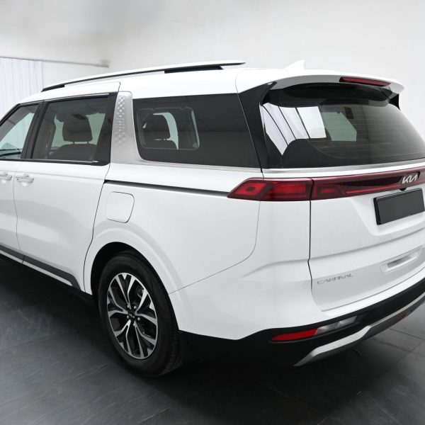 Kia Grand Carnival 2.2 Mid AT (2021) - Image 12