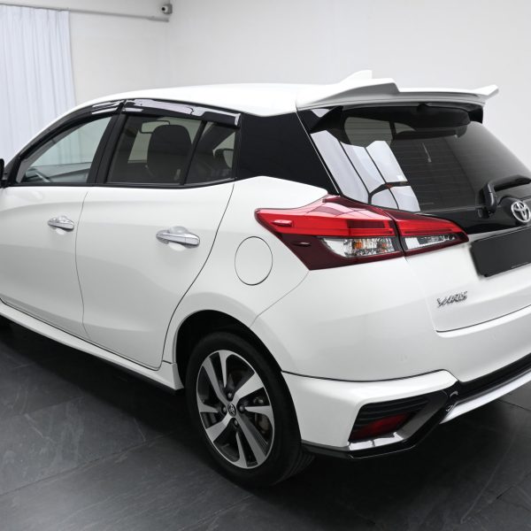 Toyota Yaris 1.5 G AT (2021) - Image 6