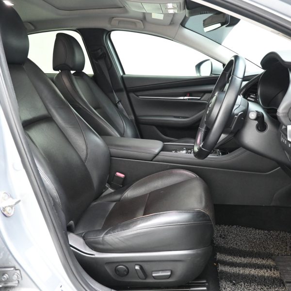 Mazda 3 Sedan 3 2.0 BP Sedan High Plus SKYACTIV-G Auto AT (2019) - Image 14