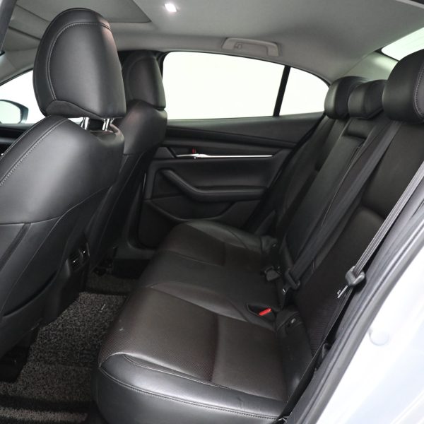 Mazda 3 Sedan 3 2.0 BP Sedan High Plus SKYACTIV-G Auto AT (2019) - Image 17