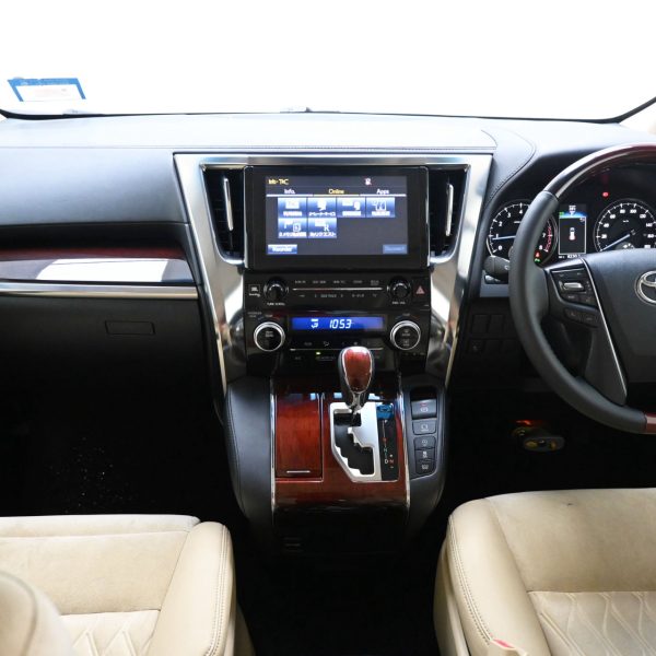 Toyota Alphard 2.5 ZA (A) AT (2015) - Image 13