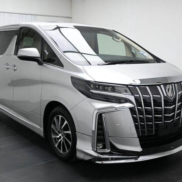 Toyota Alphard 2.5 ZA (A) AT (2015) - Image 3