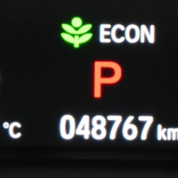 Honda HR-V 1.5 Turbo V AT (2022) - Image 16