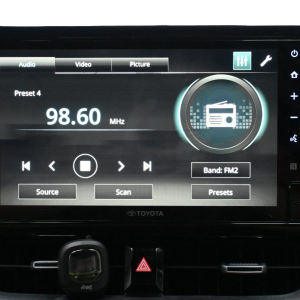 Toyota Corolla Cross 1.8 V Auto AT (2022) - Image 18