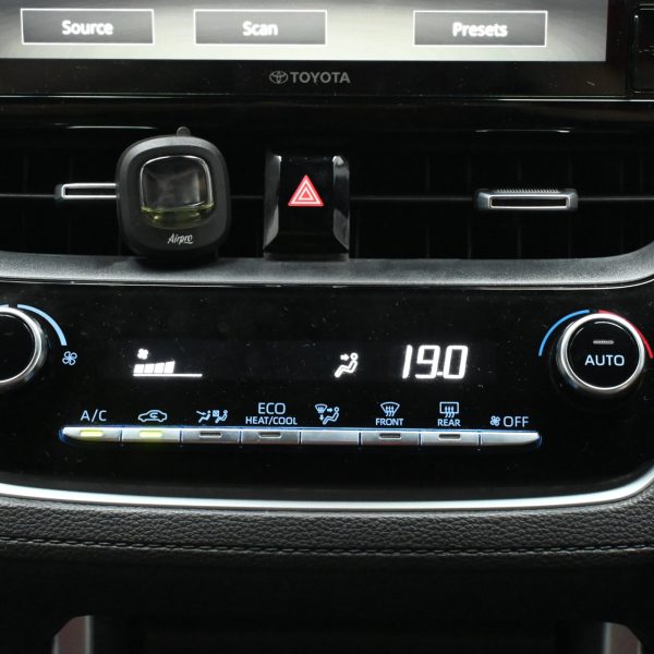 Toyota Corolla Cross 1.8 V Auto AT (2022) - Image 19