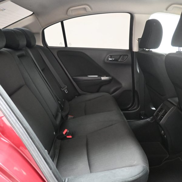 Honda City GM6 Sedan 4dr E i-VTEC CVT 7sp FWD 1.5i AT (2018) - Image 12