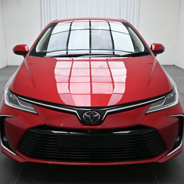 Toyota Corolla Altis E210 Sedan 4dr G CVT 7sp FWD 1.8i AT (2020) - Image 2