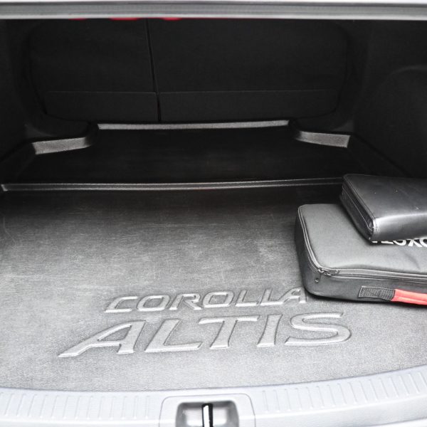 Toyota Corolla Altis E210 Sedan 4dr G CVT 7sp FWD 1.8i AT (2020) - Image 4