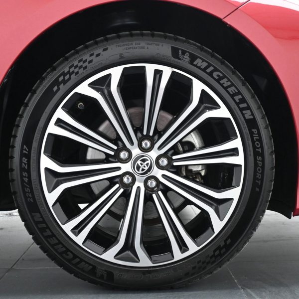 Toyota Corolla Altis E210 Sedan 4dr G CVT 7sp FWD 1.8i AT (2020) - Image 5