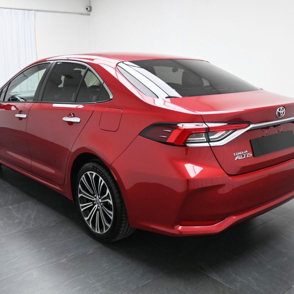 Toyota Corolla Altis E210 Sedan 4dr G CVT 7sp FWD 1.8i AT (2020) - Image 6