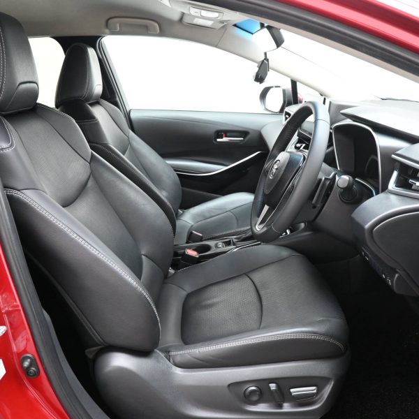 Toyota Corolla Altis E210 Sedan 4dr G CVT 7sp FWD 1.8i AT (2020) - Image 10