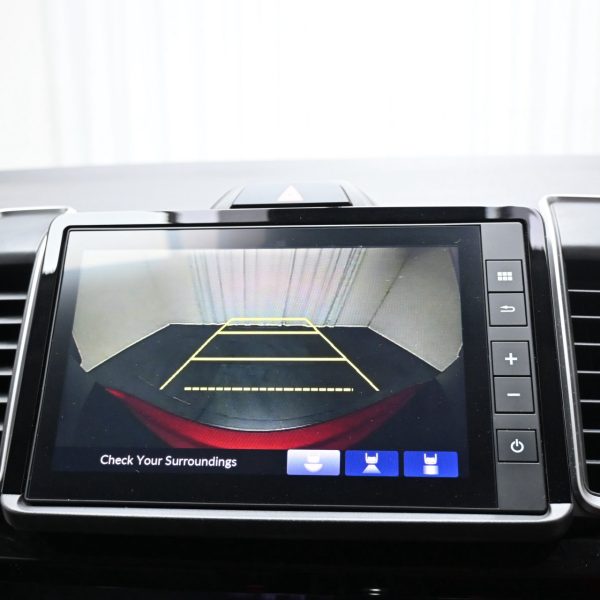 Honda City 1.5 V-Sensing Sedan Auto AT (2022) - Image 4
