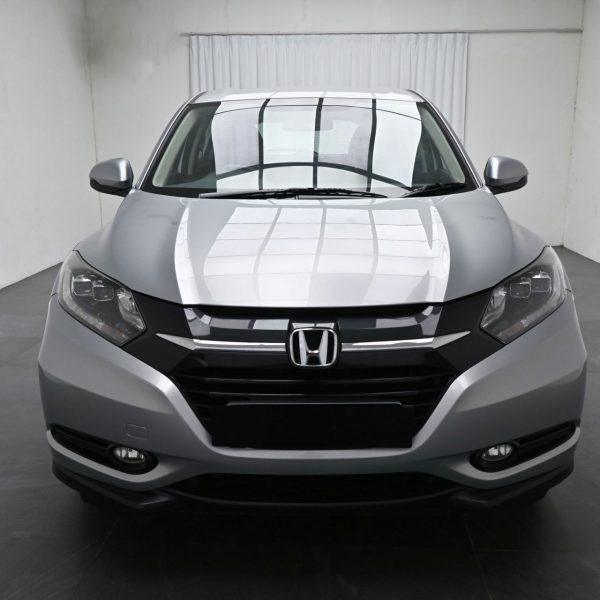 Honda HR-V Hatchback 5dr 1.8 CVT V AT (2015) - Image 2