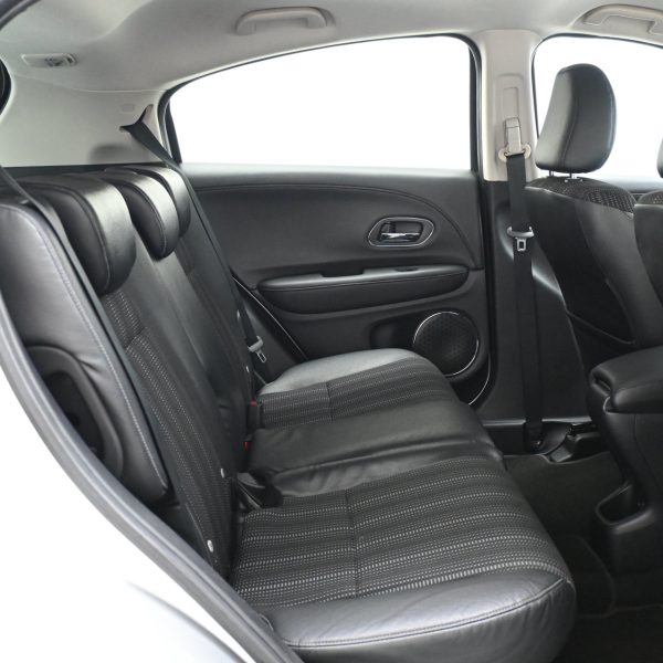 Honda HR-V Hatchback 5dr 1.8 CVT V AT (2015) - Image 12