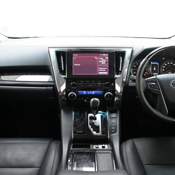 Toyota Alphard 2.5 SC Auto AT (2021) - Image 16