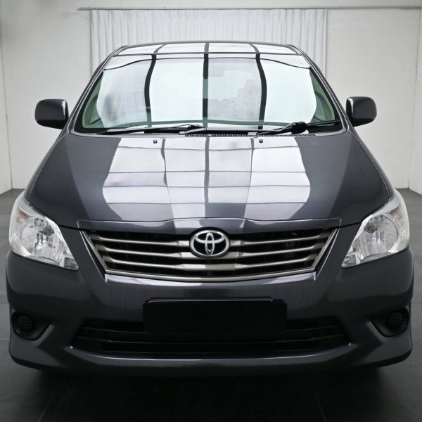 Toyota Innova N40 Wagon 5dr E 8st Auto-Gate Shift 4sp RWD 2.0i AT (2016) - Image 2
