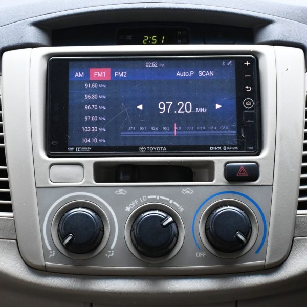 Toyota Innova N40 Wagon 5dr E 8st Auto-Gate Shift 4sp RWD 2.0i AT (2016) - Image 16