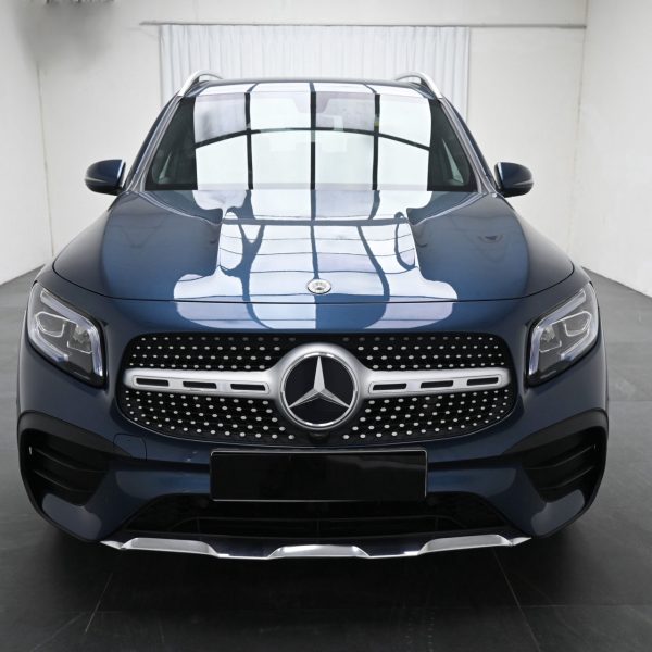 Mercedes-Benz GLB250 2.0 Auto AT (2021) - Image 2