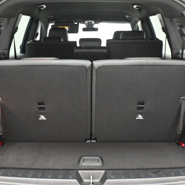 Mercedes-Benz GLB250 2.0 Auto AT (2021) - Image 9