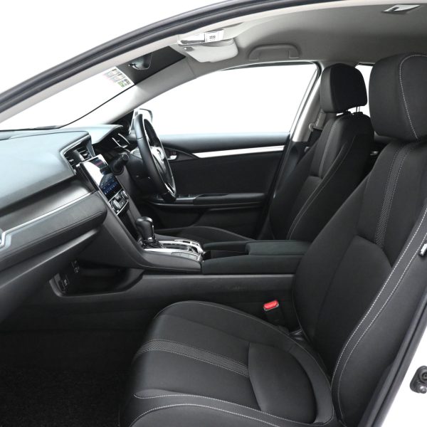 Honda Civic FC 1.8 S Auto AT (2022) - Image 14