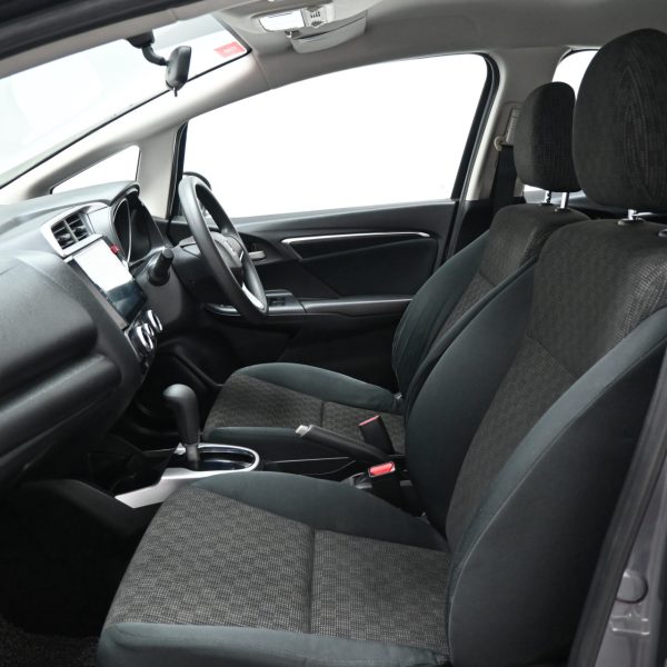 Honda Jazz GK Hatch 5dr E i-VTEC CVT FWD 1.5i AT (2015) - Image 11