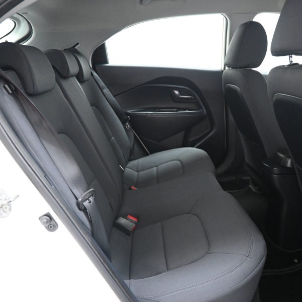 Kia Rio EX 1.4 (A) AT (2013) - Image 11