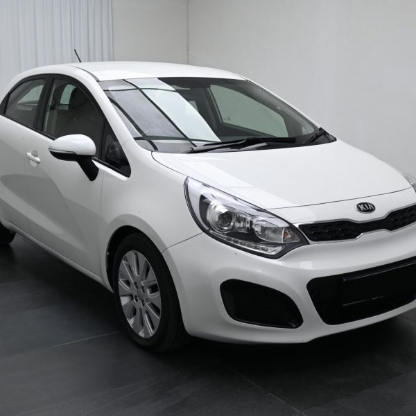 Kia Rio EX 1.4 (A) AT (2013) - Image 3