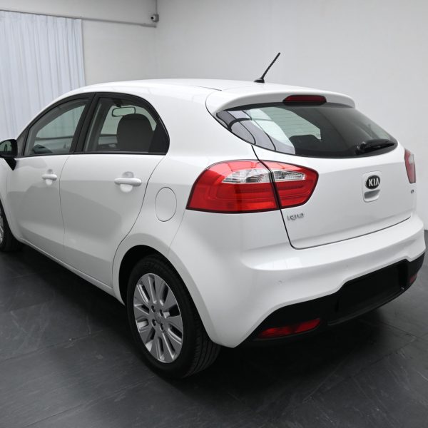 Kia Rio EX 1.4 (A) AT (2013) - Image 5