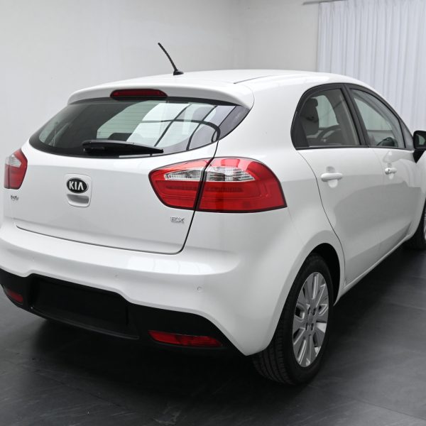Kia Rio EX 1.4 (A) AT (2013) - Image 7
