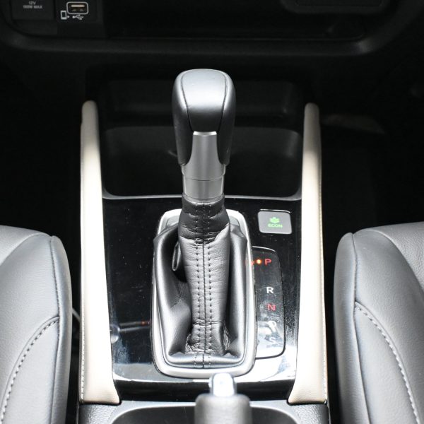 Honda City 1.5 V Sedan Auto AT (2022) - Image 17