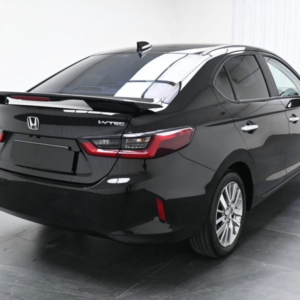 Honda City 1.5 V Sedan Auto AT (2022) - Image 9