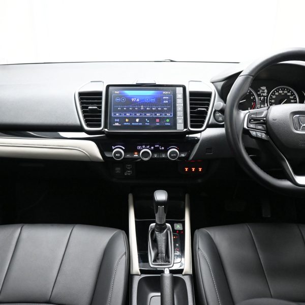 Honda City 1.5 V Sedan Auto AT (2022) - Image 10
