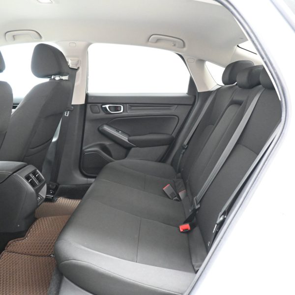 Honda Civic FE 1.5 E Auto AT (2022) - Image 13