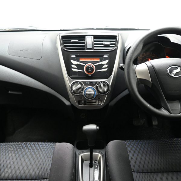 Perodua Axia Hatch 5dr G Auto 4sp FWD 1.0i AT (2016) - Image 8