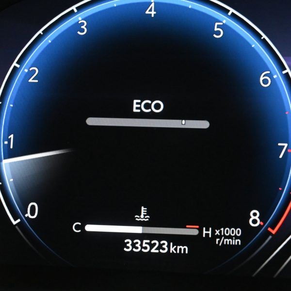 Toyota Corolla Altis 1.8 G Facelift Auto AT (2023) - Image 19