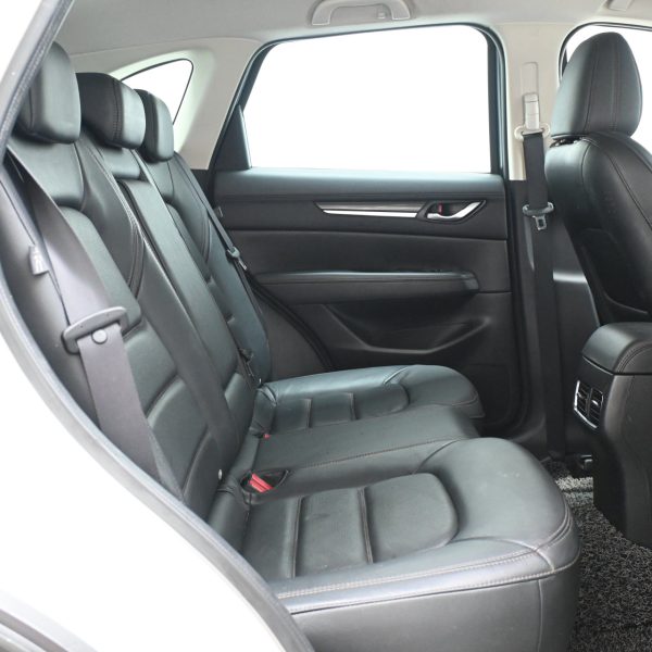 Mazda CX-5 KF Wagon 5dr SKYACTIV-G GLS SA 6sp FWD 2.5Di AT (2018) - Image 13