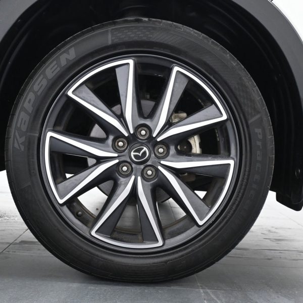 Mazda CX-5 KF Wagon 5dr SKYACTIV-G GLS SA 6sp FWD 2.5Di AT (2018) - Image 6