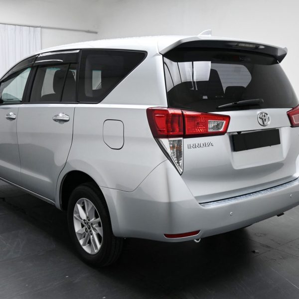 Toyota Innova N40 Wagon 5dr G 8st Auto-Gate Shift 4sp RWD 2.0i AT (2016) - Image 8