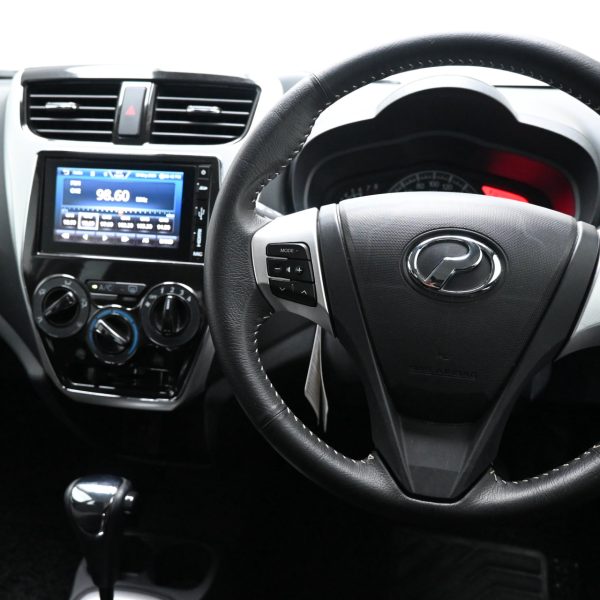 Perodua AXIA 1.0 AV AT (2023) - Image 4