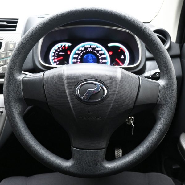 Perodua Myvi M600 Hatch 5dr SE Auto 4sp FWD 1.3i AT (2014) - Image 13