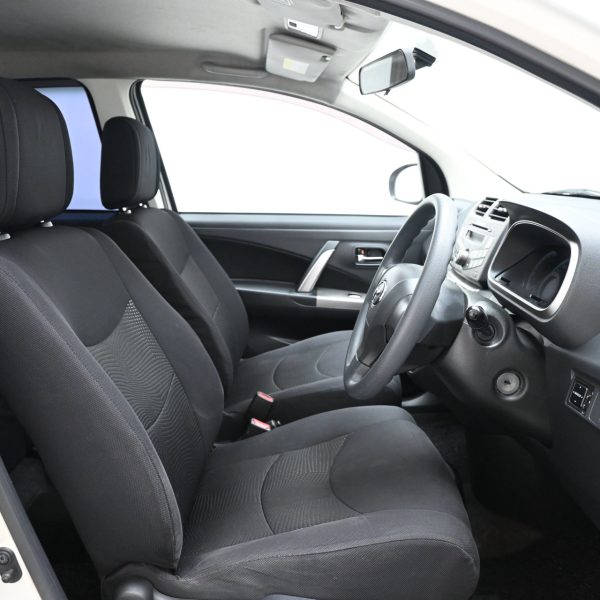 Perodua Myvi M600 Hatch 5dr SE Auto 4sp FWD 1.3i AT (2014) - Image 8
