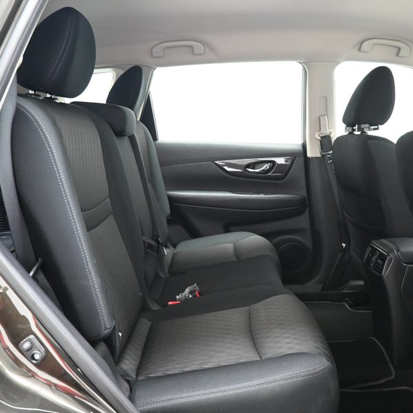 Nissan X-Trail T32 Wagon 5dr 7st CVT 7sp FWD 2.0Di AT (2019) - Image 13