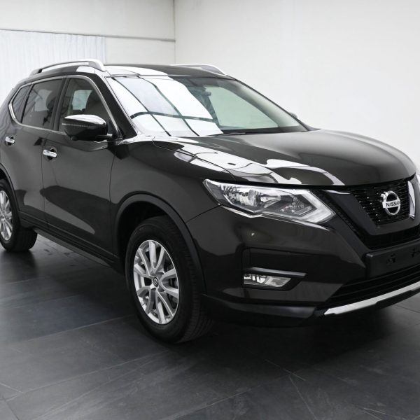 Nissan X-Trail T32 Wagon 5dr 7st CVT 7sp FWD 2.0Di AT (2019) - Image 3