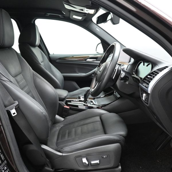 BMW X3 G01 Wagon 5dr xDrive30i AT (2018) - Image 12
